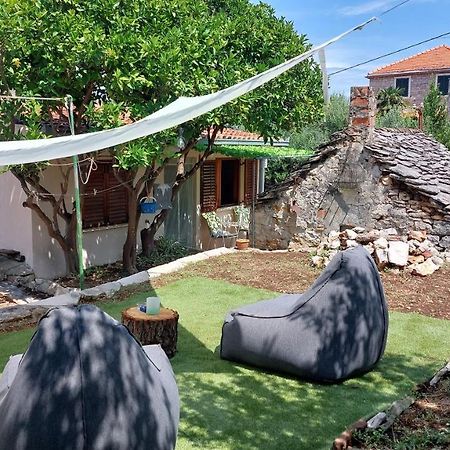 Holiday Home Jere Postira Ngoại thất bức ảnh