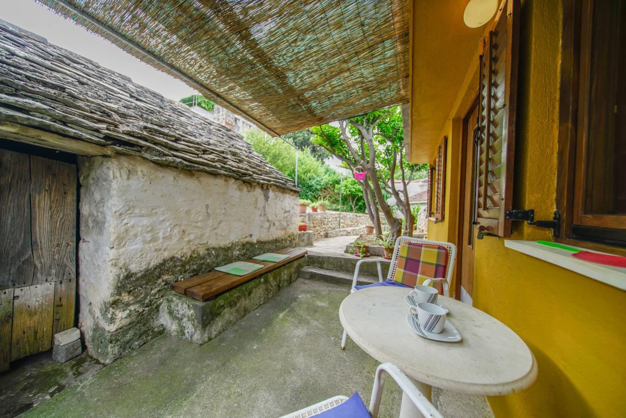 Holiday Home Jere Postira Ngoại thất bức ảnh